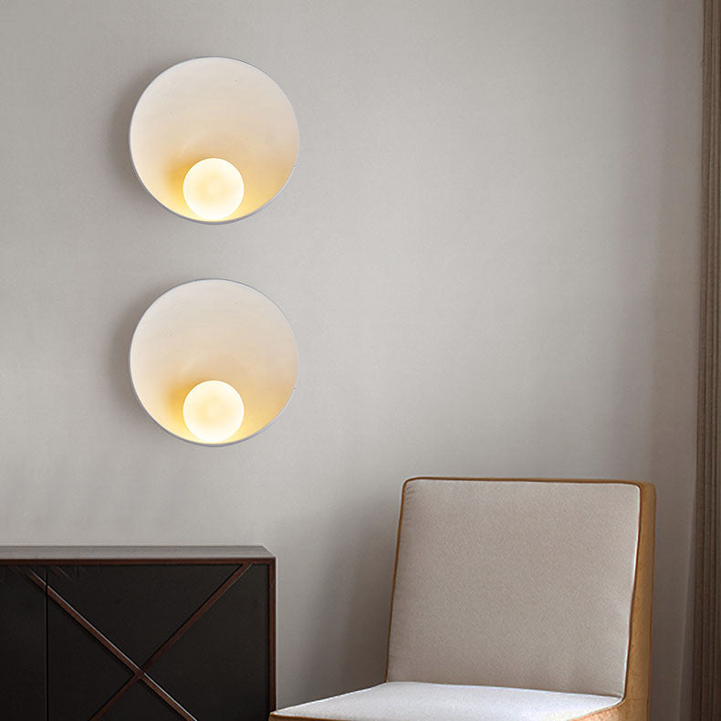 Minimalist Round Resin & Iron Wall Sconce – Organic Bowl Wall Light with Frosted Glass, White or Wood for Bedroom & Study