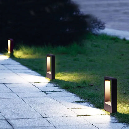 GardenGlow Outdoor Pathway Light – Modern Black Aluminum & Tempered Glass Bollard Ground Lamp, 30 to 60 cm for Garden & Driveway