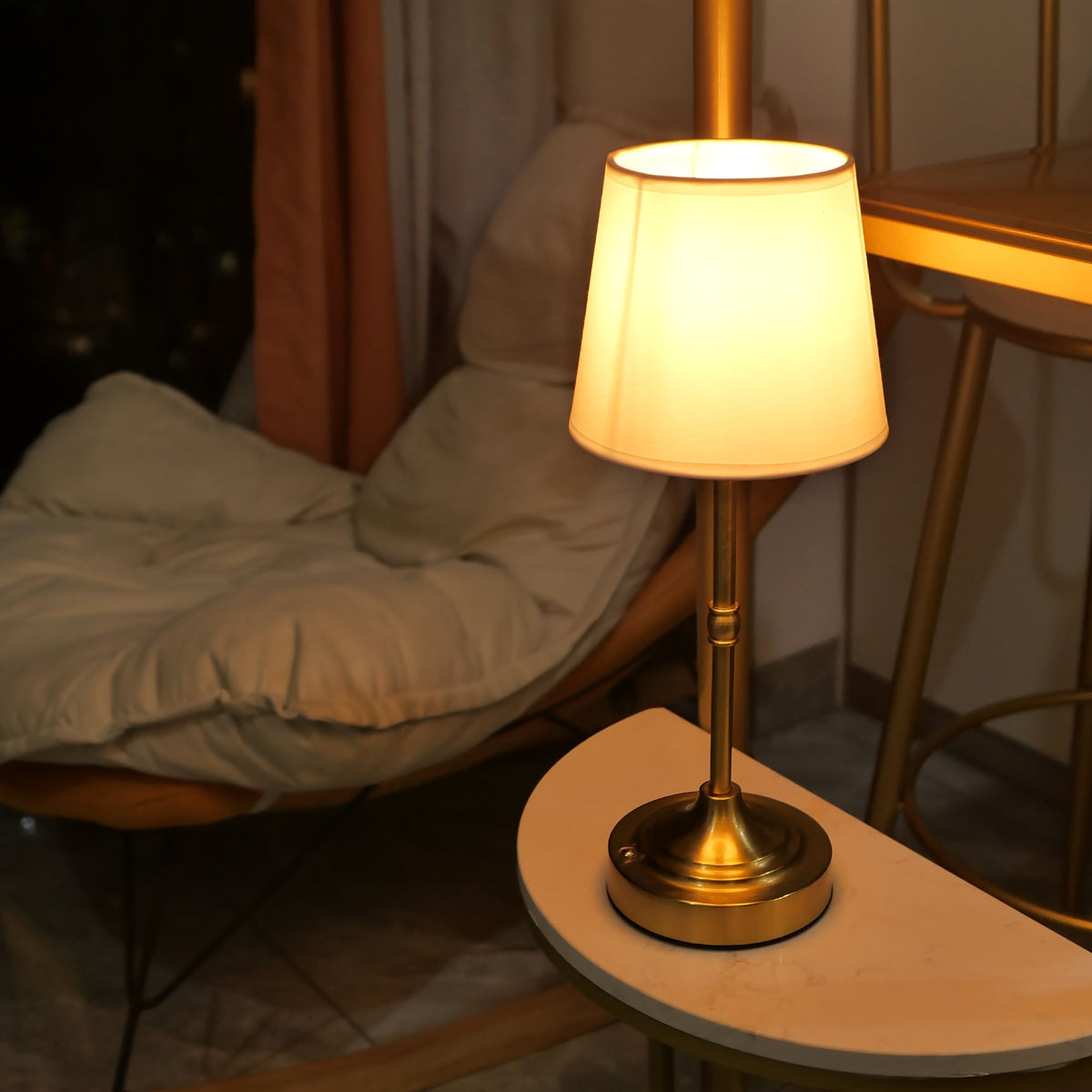 Dimmable Cordless Table Lamp – USB Rechargeable 2000mAh Brushed Metal Lamp with Fabric Shade for Bedside & Living Room