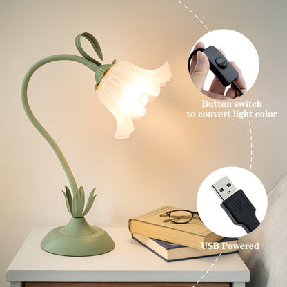 Floral USB Table Lamp – Flower-Inspired Shade Decorative Accent Light with Soft Warm Glow for Bedroom & Reading Corner