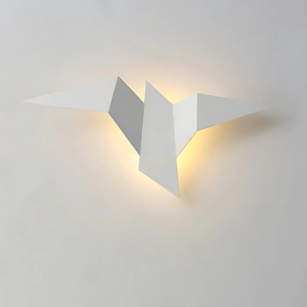 Origami Sculptural LED Wall Lamp – Modern Folded Metal Warm White Wall Sconce in Black, Gold or White for Living Room