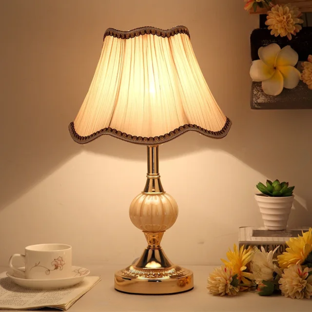Quixy Vintage Scandinavian Table Lamp – Floral Fabric Shade with Gold Metal Base, Cozy Bedside Lamp for Bedroom & Living Room