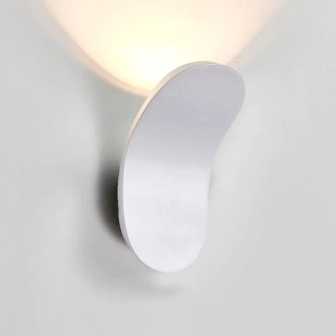 Modern Nordic LED Wall Lamp – Minimalist Curved Wall Sconce, Warm or Cool White Light for Bedroom & Hallway