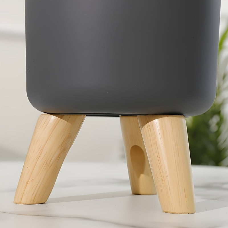 Modern Round Planter with Detachable Wooden Legs – Mid-Century Indoor & Outdoor Plant Pot in Black or White, 3 Sizes