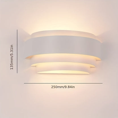 Modern Up & Down Metal Wall Sconce – Layered Architectural Wall Light in White or Black for Bedroom, Hallway & Home Theater