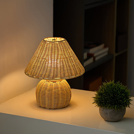 Handwoven Bamboo Desk Lamp – USB-Powered Boho Rattan Table Light with Natural Woven Shade for Bedroom & Reading Corner