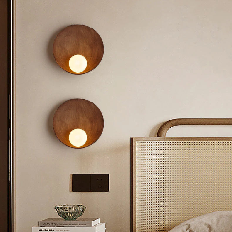 Minimalist Round Resin & Iron Wall Sconce – Organic Bowl Wall Light with Frosted Glass, White or Wood for Bedroom & Study