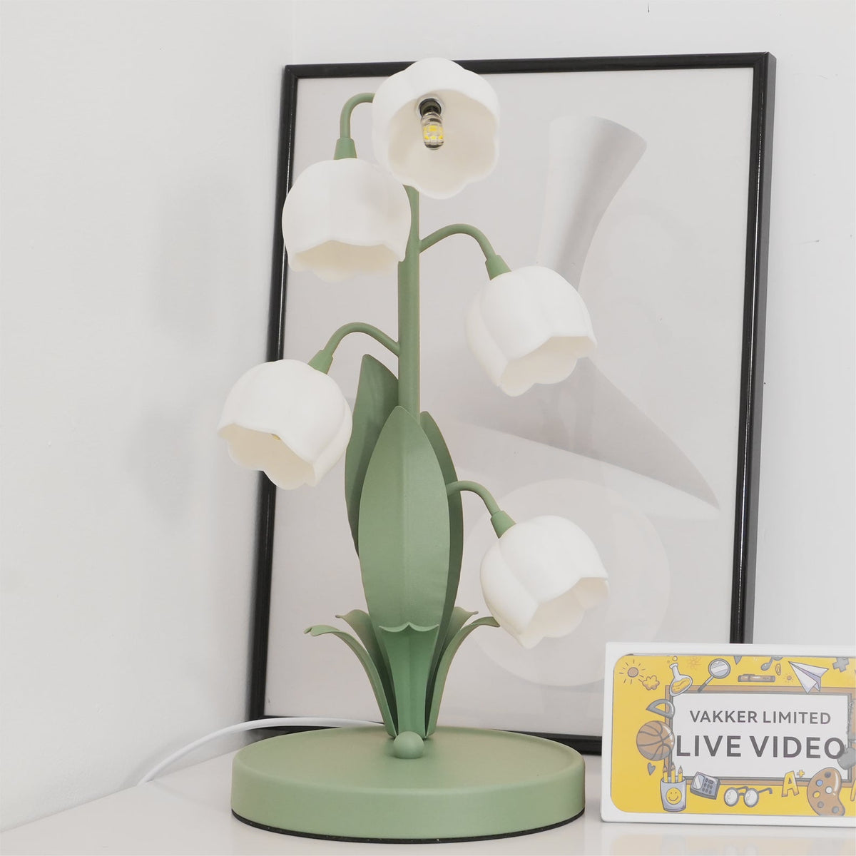 Bell Orchid Floral Table Lamp – Tulip-Shaped Orchid Shades with Warm LED Glow, 18 x 36 cm Decorative Accent Light