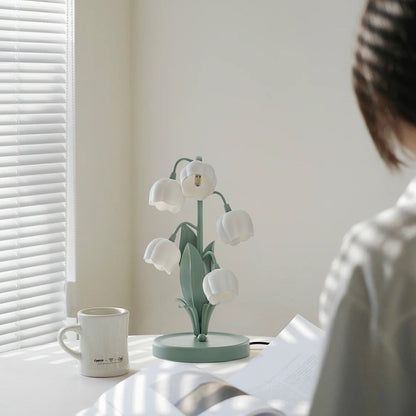 Bell Orchid Floral Table Lamp – Tulip-Shaped Orchid Shades with Warm LED Glow, 18 x 36 cm Decorative Accent Light