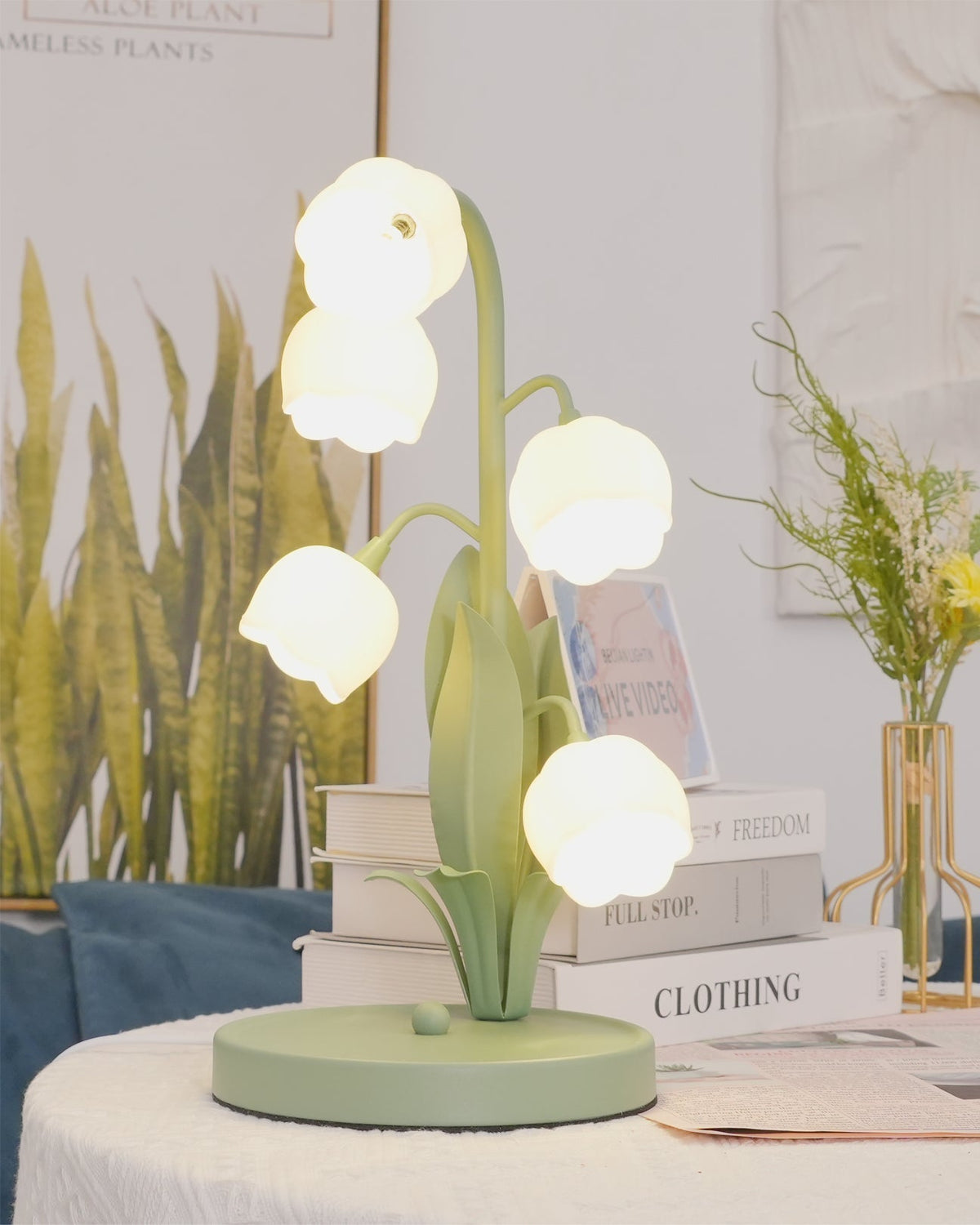 Bell Orchid Floral Table Lamp – Tulip-Shaped Orchid Shades with Warm LED Glow, 18 x 36 cm Decorative Accent Light