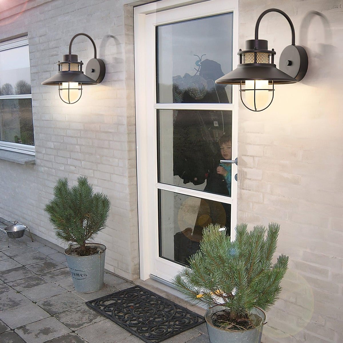 Felix Industrial Outdoor Wall Lamp – Caged IP44 Weather-Resistant Porch Light for Veranda, Patio, Balcony & Entryway