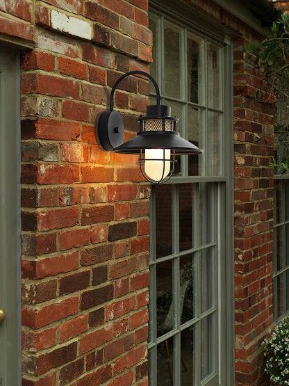 Felix Industrial Outdoor Wall Lamp – Caged IP44 Weather-Resistant Porch Light for Veranda, Patio, Balcony & Entryway