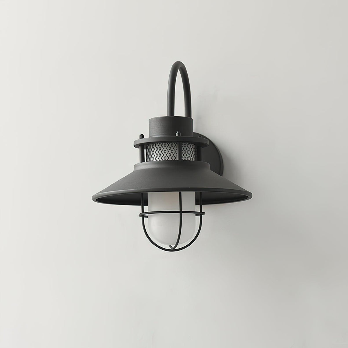 Felix Industrial Outdoor Wall Lamp – Caged IP44 Weather-Resistant Porch Light for Veranda, Patio, Balcony & Entryway