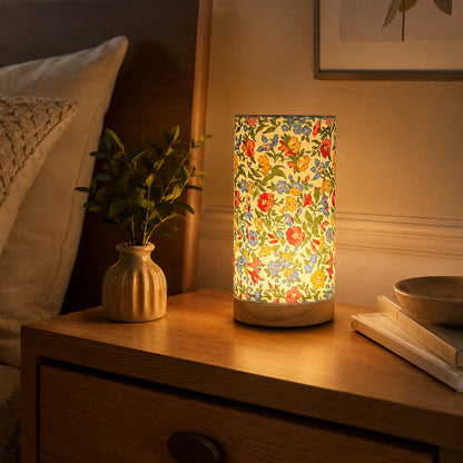 Modern Wooden USB Table Lamp – Natural Wood Base with Linen Fabric Shade, Cozy LED Bedside Lamp for Bedroom & Desk