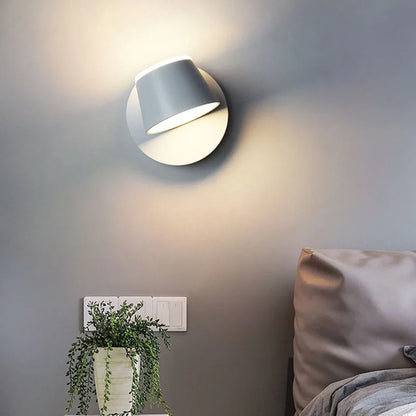 BrightGlow Rotatable LED Wall Lamp – Adjustable Modern Wall Sconce for Bedside Reading, Hallway & Study, Warm or Cool White