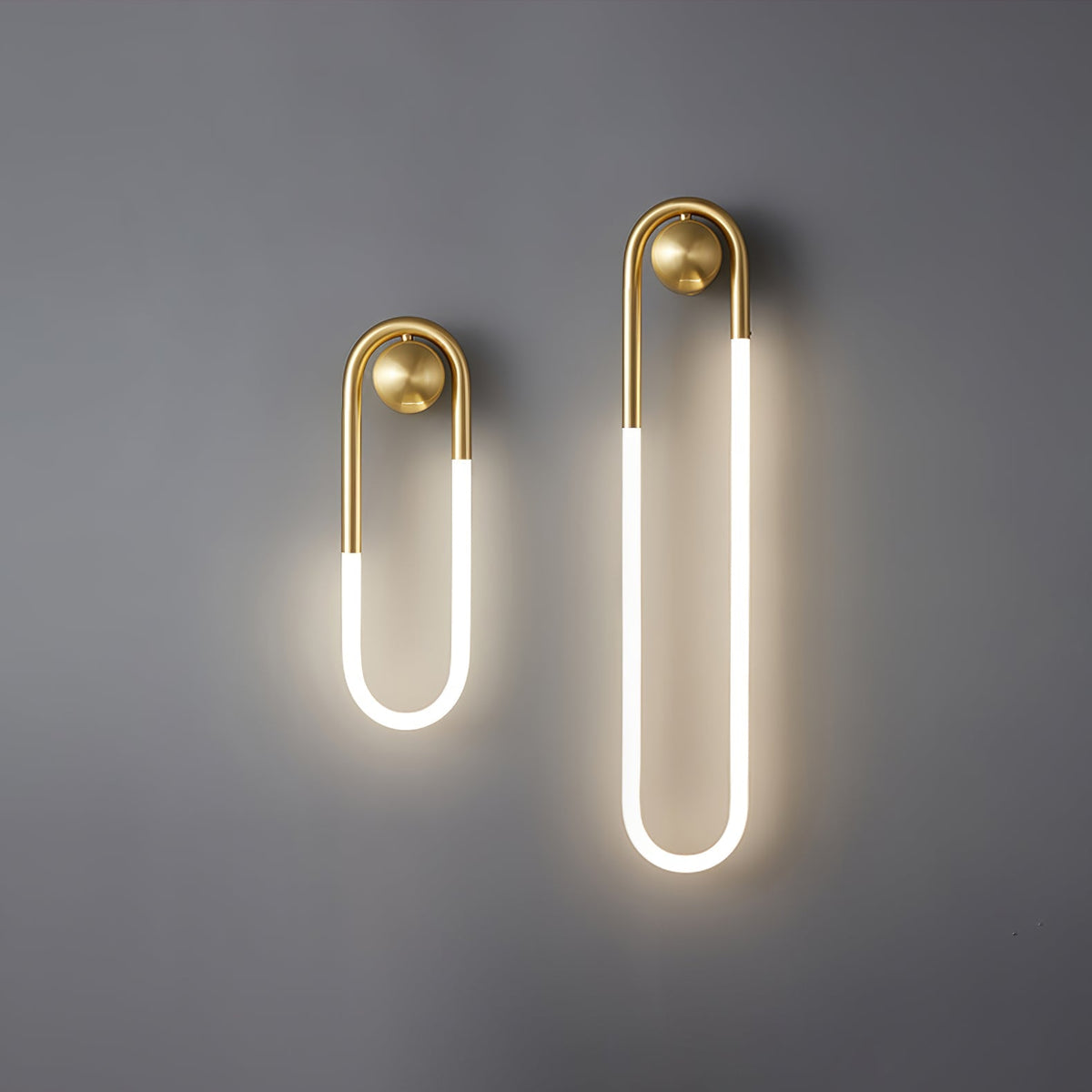 Modern Looped LED Wall Light – Minimalist Architectural Brass or Black Wall Sconce, 9W 45 cm or 18W 75 cm, Warm White