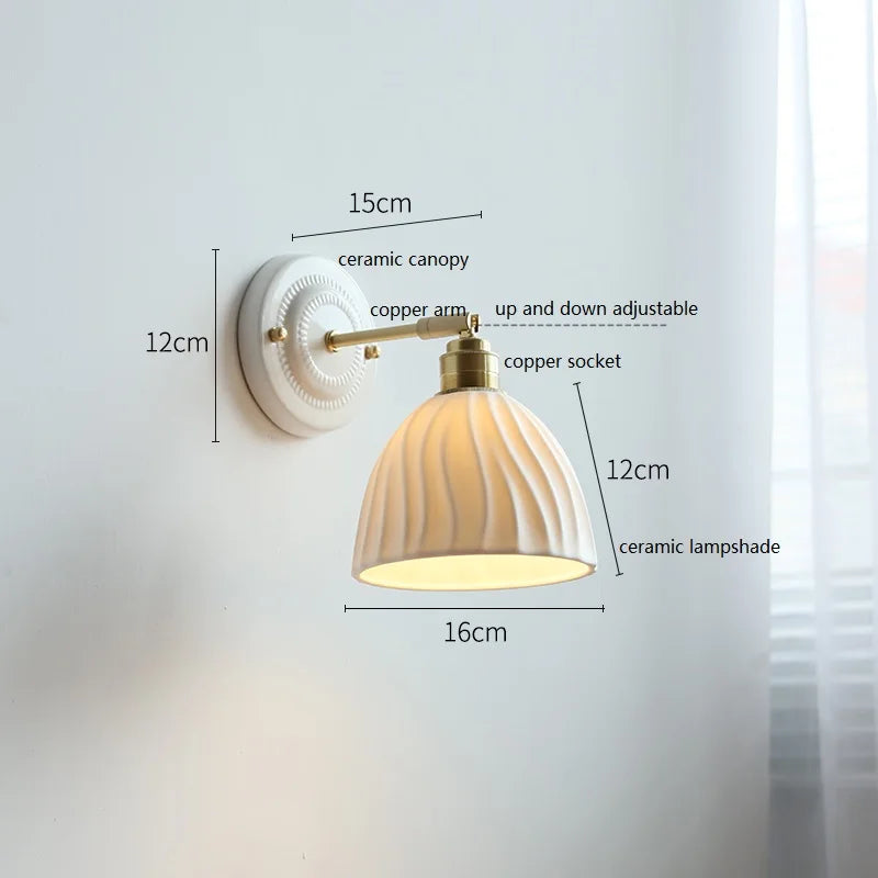 Nordic Cream Ceramic Flower Wall Lamp – Vintage Sculpted Ceramic Wall Sconce for Bedside Reading, Living Room & Hallway