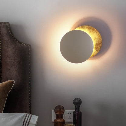 Lunaris Eclipse LED Wall Light – Celestial Overlapping Disc Wall Sconce in Gold or Copper Finishes, 20 or 25 cm