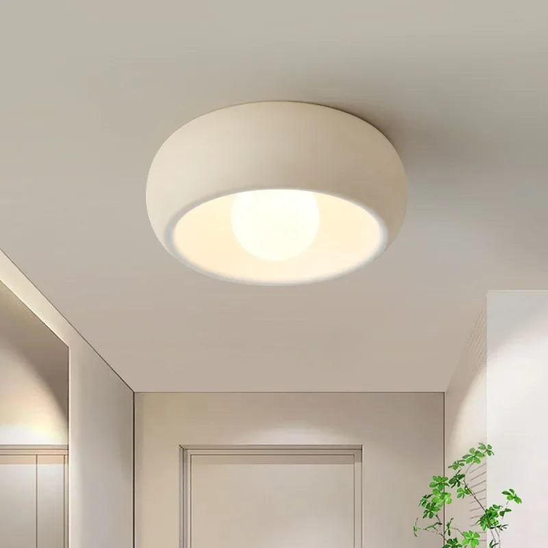 Modern Minimalist Round Flush Mount Ceiling Light – Slim Glare-Free LED Fixture in White or Brown for Hallway & Apartment