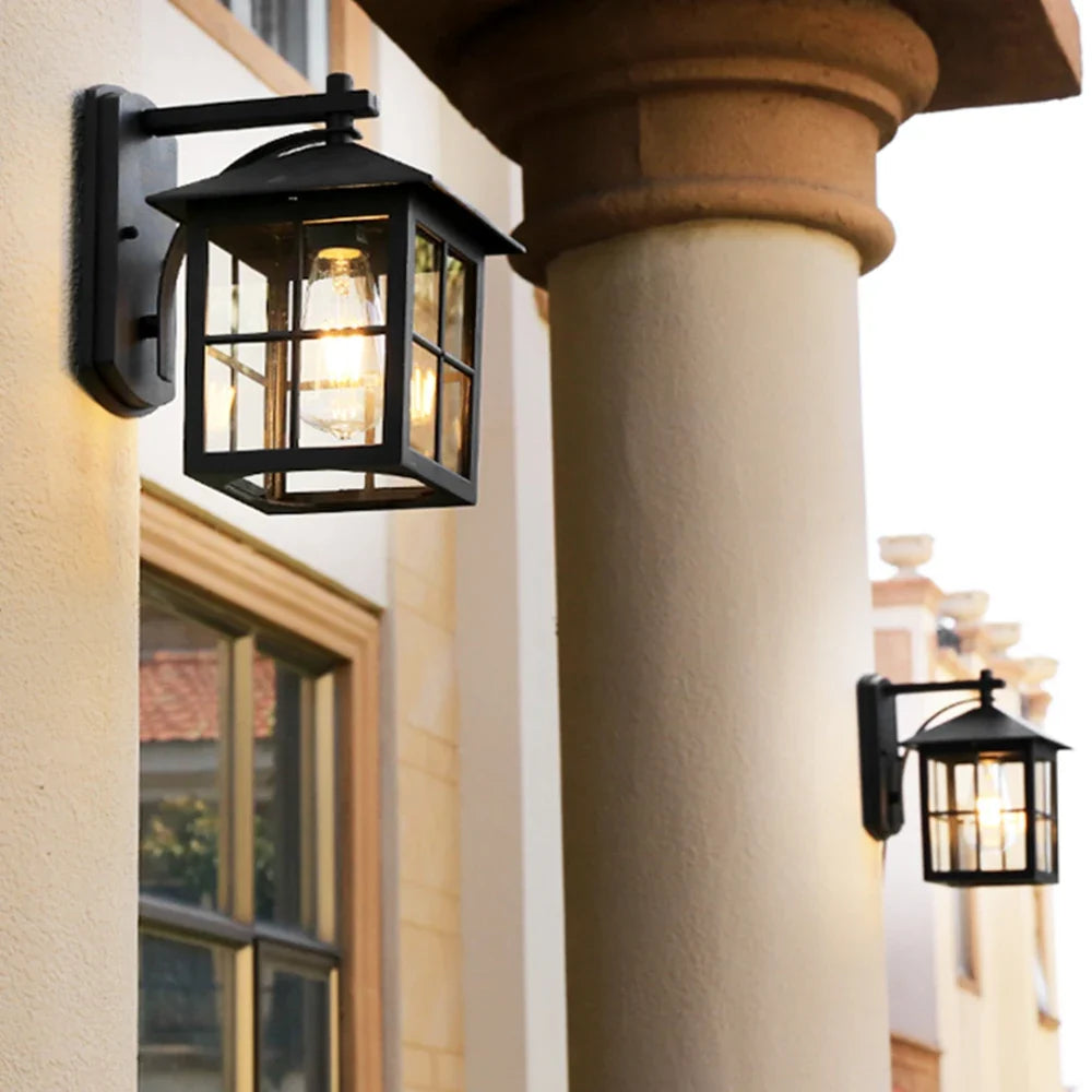 Camden Vintage Outdoor Wall Lantern – Classic Black Metal & Clear Glass E27 Porch Light, IP44 Rust-Resistant Sconce