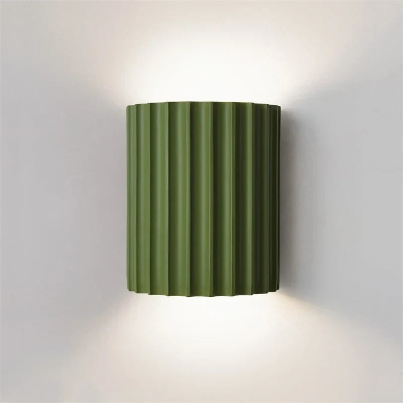 Nordic Modern Resin Wall Lamp – Ribbed Up & Down Wall Sconce, Sculptural Indoor Wall Light for Bedroom & Living Room
