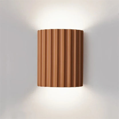Nordic Modern Resin Wall Lamp – Ribbed Up & Down Wall Sconce, Sculptural Indoor Wall Light for Bedroom & Living Room