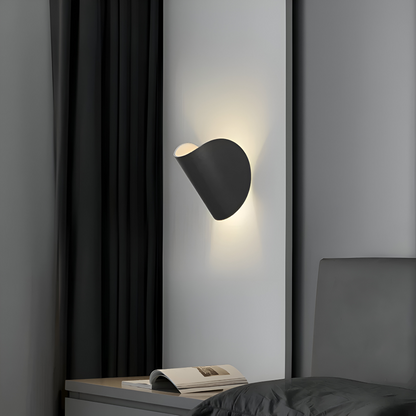 Twist Adjustable LED Wall Light – Modern Geometric Rotating Metal Wall Lamp in Black, White, Blue or Red for Bedside Reading