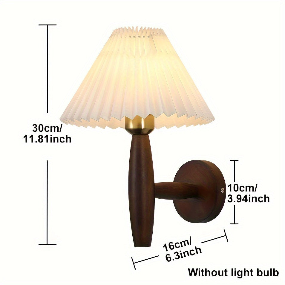 Nordic Wooden Wall Sconce – Retro Bedside Wall Lamp with Pleated Burlap Shade, Rustic Reading Light for Bedroom & Living Room
