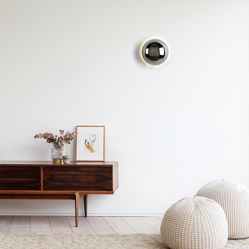 Bauhaus Eclipse Halo Wall Lamp – Round Iron & Glass Backlit Wall Sconce in Black, Gold or Chrome, 10 or 15 cm