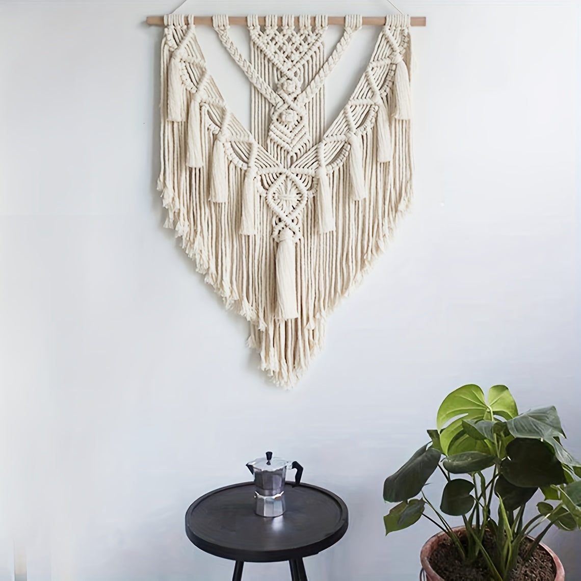 Bohemian Macrame Wall Hanging – Handcrafted Woven Tapestry with Tassels and Fringe, Boho Wall Art Decor for Bedroom