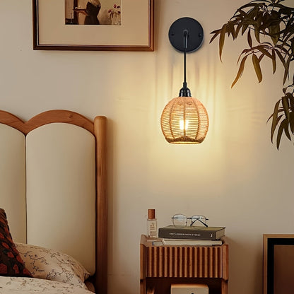 Boho Handwoven Rattan Wall Lamp – Natural Woven Bedside & Living Room Wall Sconce with Soft Golden Light