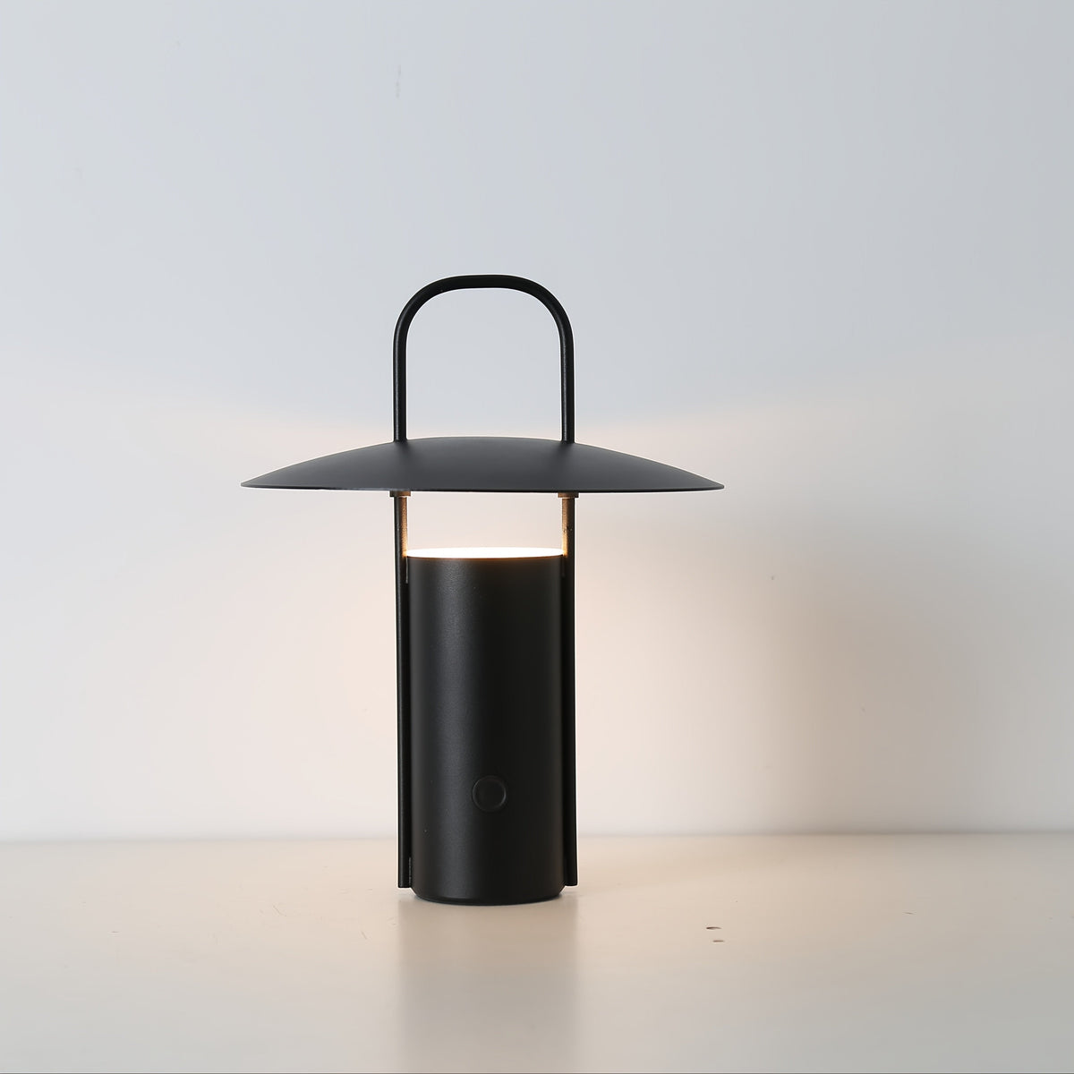 Wireless LED Touch Table Lamp – USB Rechargeable 2000mAh Metal Cordless Lamp with Dimmable Light for Bedside & Dining Table