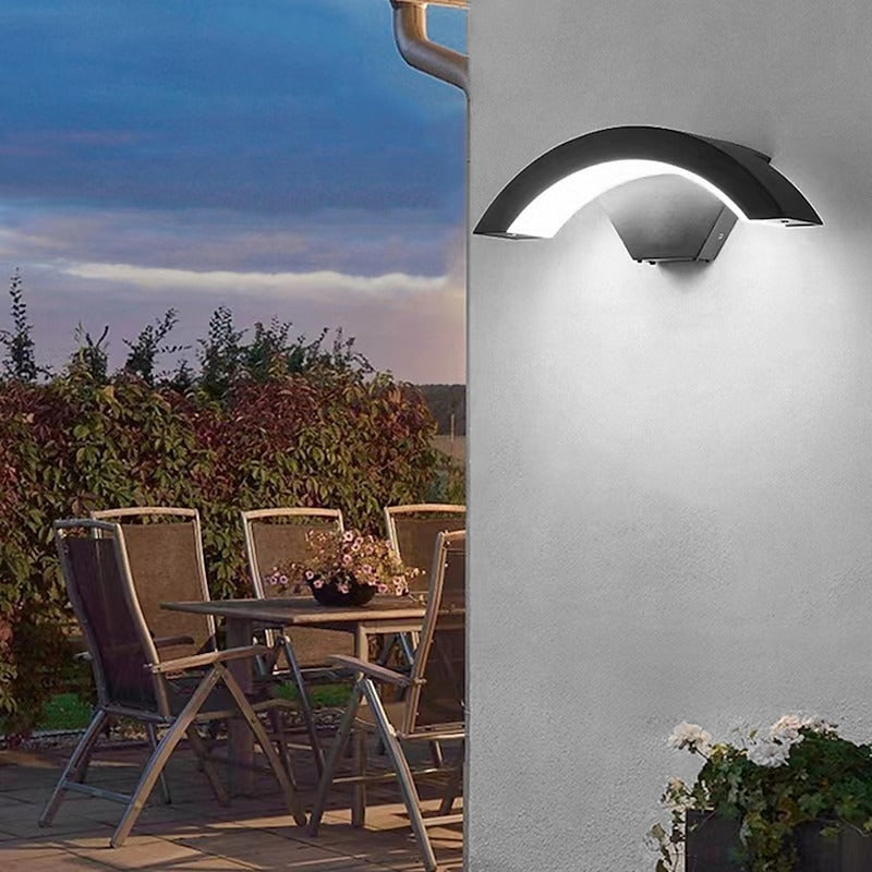 Modern Curved Outdoor Wall Light – IP65 Waterproof Aluminum LED Fixture, 18W or 36W, Warm or Cool White for Porch & Patio